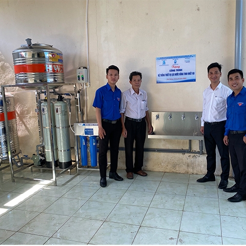 BÀN GIAO BỘ LỌC RO 120L/H CHO TRƯỜNG HỌC TẠI ĐÀ NẴNG