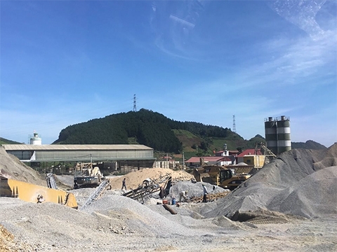 Khắc phục tình trạng thiếu hụt 'tạm thời' đất, đá xây dựng