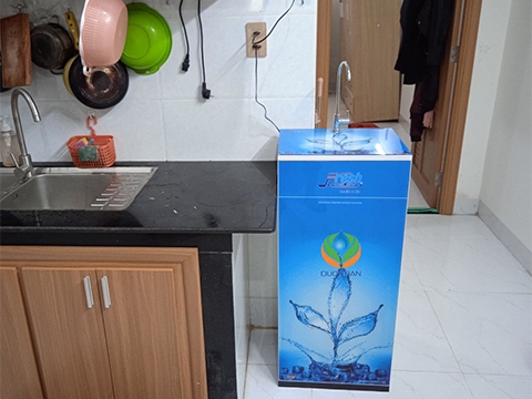 Máy lọc nước uống RO: Cung cấp nước sạch và an toàn cho gia đình