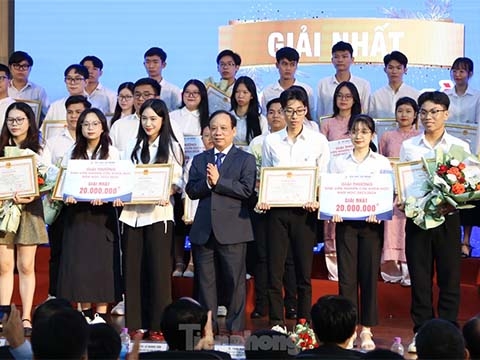 Độc đáo các sản phẩm sáng tạo trẻ của sinh viên Đà Nẵng