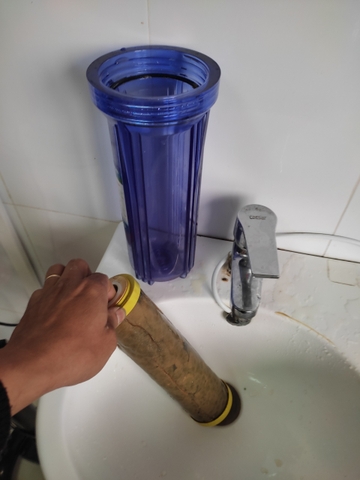 Nhiều gia đình bị lừa thay lõi máy lọc nước