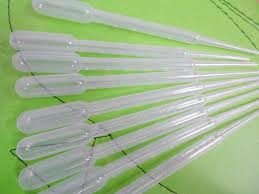 DỤNG CỤ HỖ TRỢ BÉ UỐNG SỮA