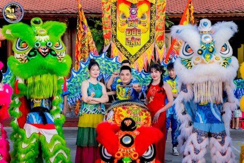 Đầu Lân – Biểu Tượng May Mắn Trong Dịp Trung Thu và Tết Nguyên Đán