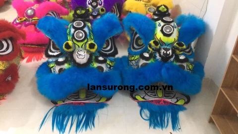 Bán đầu lân miệng dảnh màu xanh