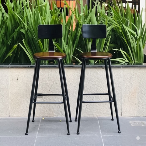 ảnh thực tế ảnh ghế bar vico ngoài trời