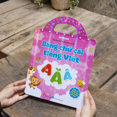 Sách Bảng chữ cái tiếng Việt (Thỏa sức sáng tạo trên nhiều bề mặt) Bóc dán sticker thạch dẻo sử dụng nhiều lần - Đinh Tị
