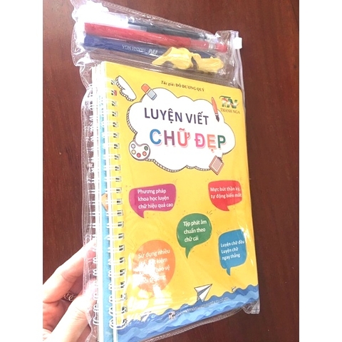 Bộ 3 Vở Luyện Viết Chữ Đẹp Kèm Bút Tự Xoá thông minh cho bé tập cầm viết - Thanh Nga