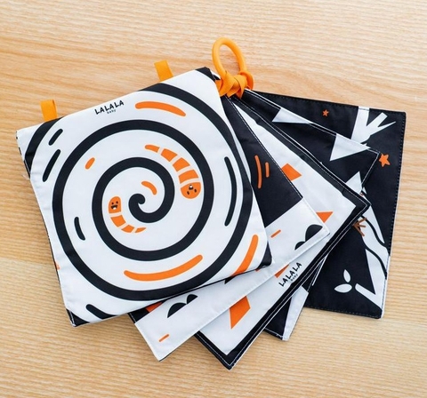 Đồ Chơi Thẻ Vải Cho Trẻ Sơ Sinh 5 Chất Liệu Phát Triển Thị Giác, Xúc Xắc, Thính Giác - Lalala Baby