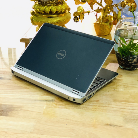 Máy laptop Asus cũ 4