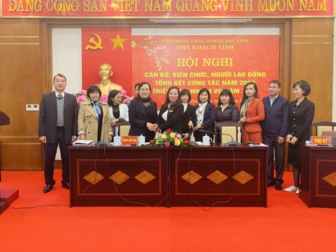 Hội nghị CB, VC, người lao động tổng kết công tác năm 2020, triển khai nhiệm vụ năm 2021 - Nhà khách tỉnh Quảng Ninh.
