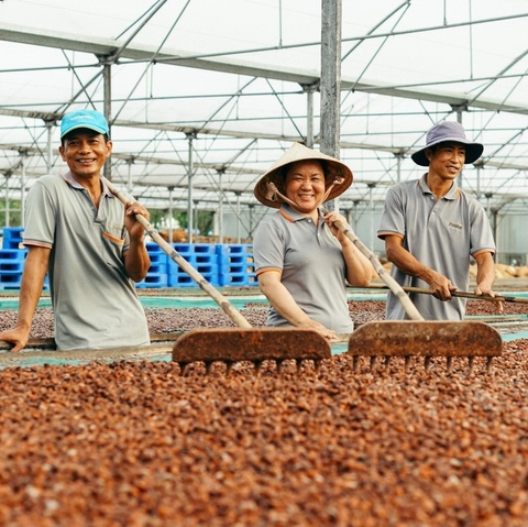 PURATOS GRAND-PLACE VIỆT NAM VÀ TRIẾT LÝ ĐẶT CON NGƯỜI LÀM TRUNG TÂM CỦA SỰ PHÁT TRIỂN BỀN VỮNG VÌ MÔI TRƯỜNG VÀ TRÁI ĐẤT