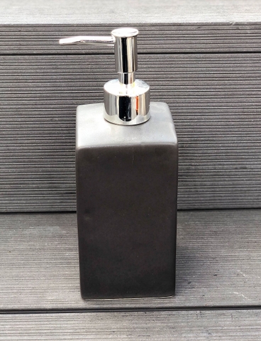 Bình xà bông vuông 500ml BQ (vòi nhựa)