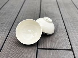 Chén cơm men kem viền màu BH P12