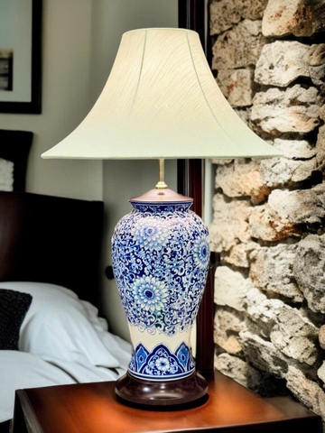 Đèn dáng đùi dế vẽ NM H70-75