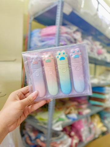 Hộp 4 Bút Xóa Kéo N15