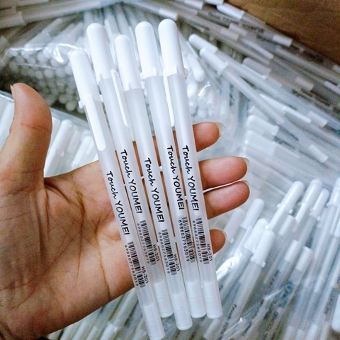 Bút Nhũ Trắng Cool ND027