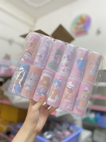 Set 12 Lô Dán Mái IN Hình ND072