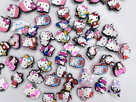 Túi Khoảng 50 Charm Gắn Dép Kitty RCCHARM2280