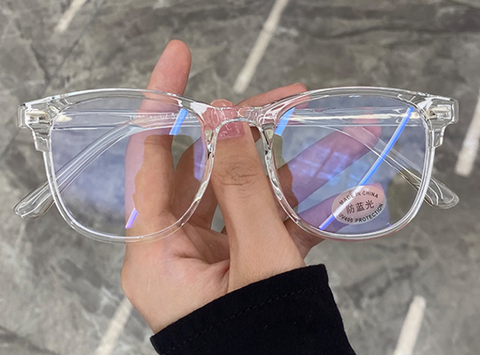 Mắt Kính Nhựa Trong RC3527