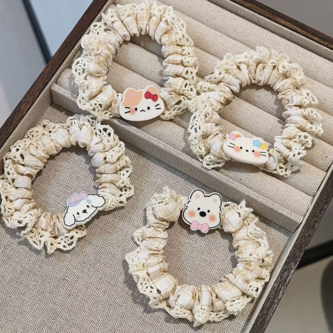 Cột Tóc Ren Charm RC4157