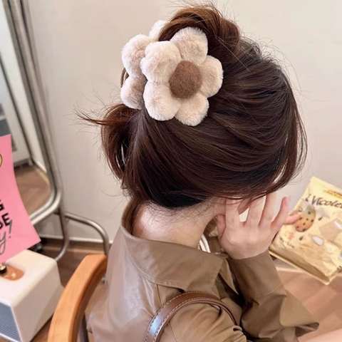 Kẹp Tóc Lông Hoa RCCC51