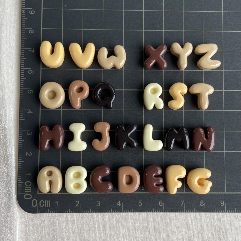 Set Charm Chữ Màu Cafe RC1474