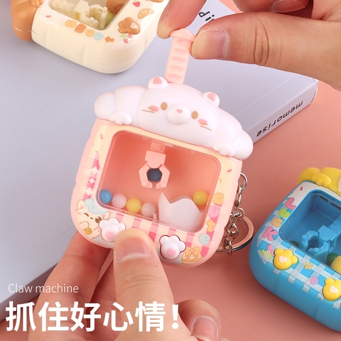 Móc Khóa Máy Gắp Bóng RC4102