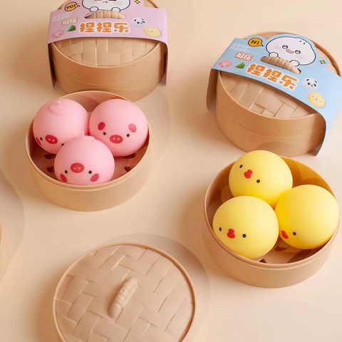 Hộp 3 Squishy Bánh Bao RC546