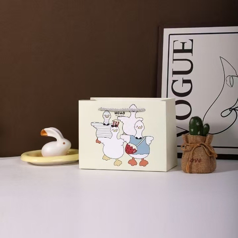 Túi Quà Vịt Size 33*25.5*11cm RC3569