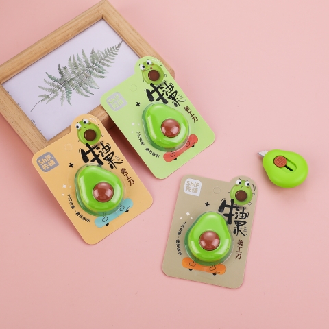 Dao Rọc Giấy Bơ RC1597