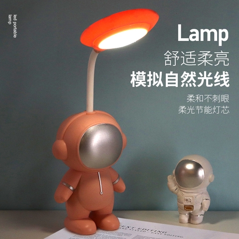 Đèn Học Để Bàn Phi Hành Gia RC2342