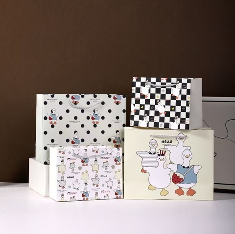 Túi Quà Vịt Size 33*25.5*11cm RC3569