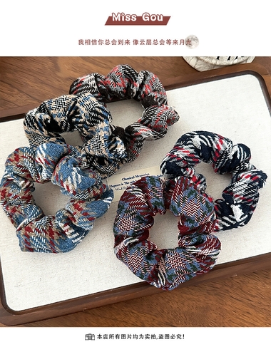 Cột Tóc Kẻ Sọc RC2409