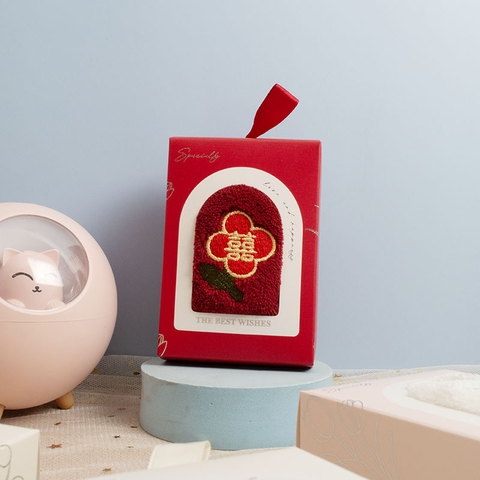 Hộp Quà Khăn Hoa Tulip RC3182