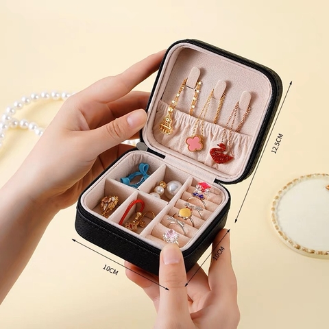 Hộp Đựng Trang Sức RC390