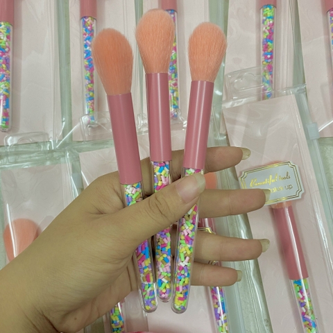 Cọ Trang Điểm RC04644