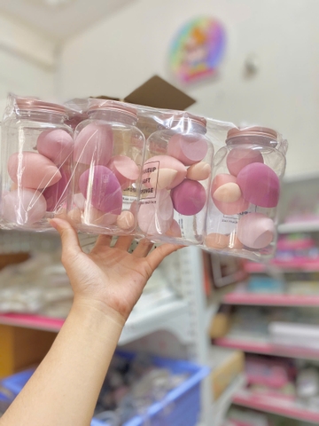 Hộp Bông Mút Trang Điểm RC04058