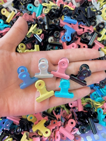 Set 10 Kẹp Giấy Trơn NT120