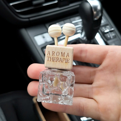 Chai Đựng Tinh Dầu Trên Xe Hơi Hoặc Trong Phòng