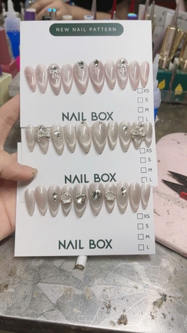 Nail Box Tay Kèm Keo Dũa ND99