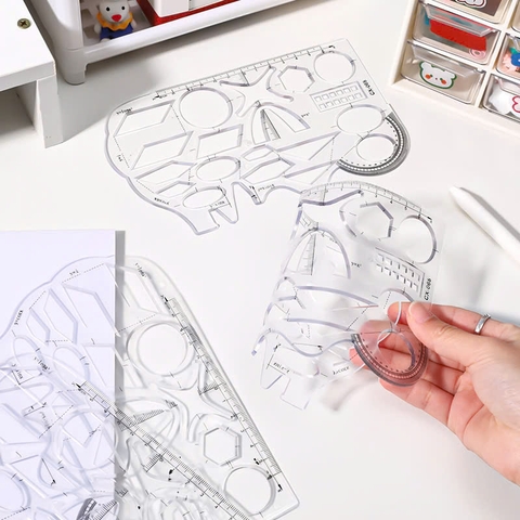 Thước Vẽ Hình Học