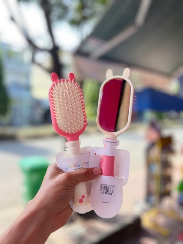 Lược Gương Tai Thỏ