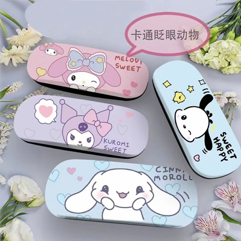 Hộp Đựng Kính Nhiều Hình RC3711