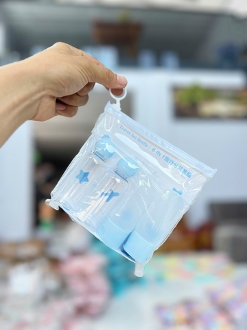 Set 4 Chai Chiết Xanh RC393