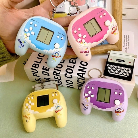Móc Khóa Máy Chơi Game R4101
