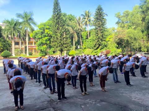 Văn hóa giao tiếp bằng ngôn ngữ cơ thể của người Nhật – Những điều bạn cần phải học