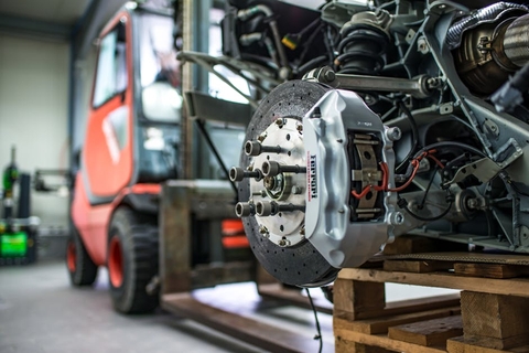 Vì Sao Nên Chọn Phụ Tùng Ô Tô Nhập Khẩu Chính Hãng?