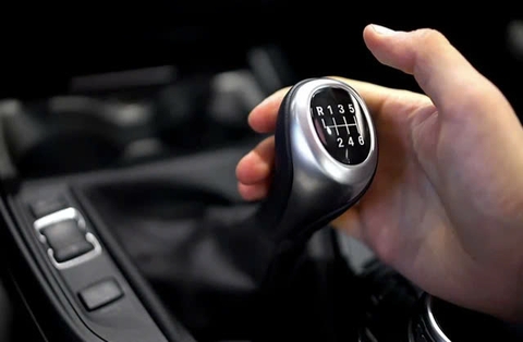 Vì sao ô tô số sàn tại Việt Nam ngày càng 