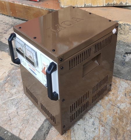 ỔN ÁP LIOA 3KVA - 3KW - 3KG CŨ DẢI 50V ~ 250V MODEL DRII - 3000