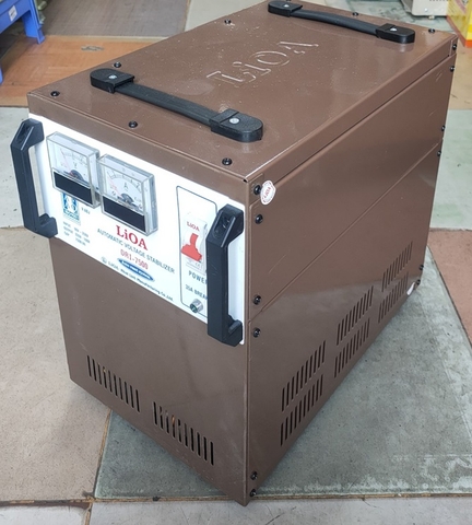 ỔN ÁP LIOA 7 5KVA - 7 5KW CŨ DẢI 90V ~ 250V MODEL DRI - 7500